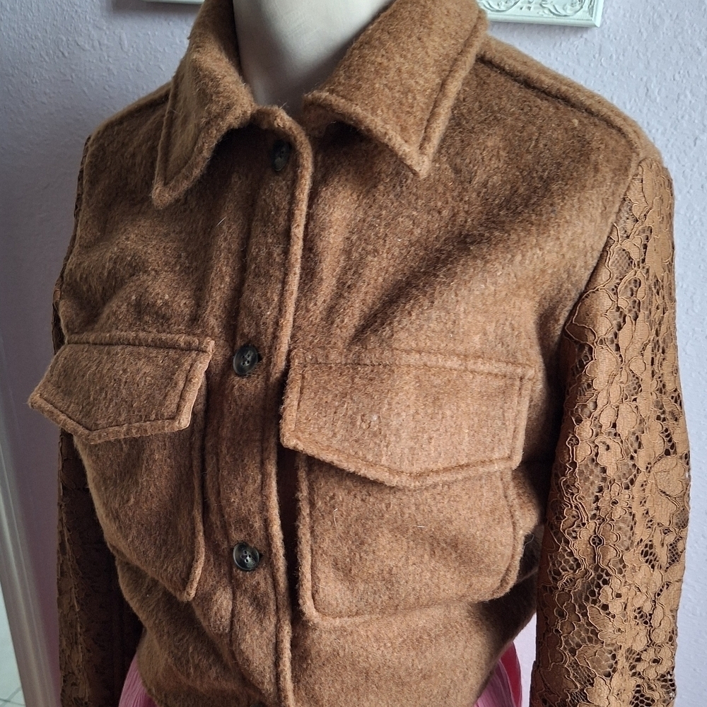 Express wool and lace Jacket